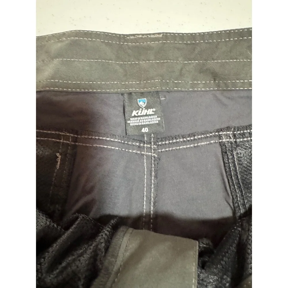 KUHL Men's Hiking Shorts Size 40 Gray 10